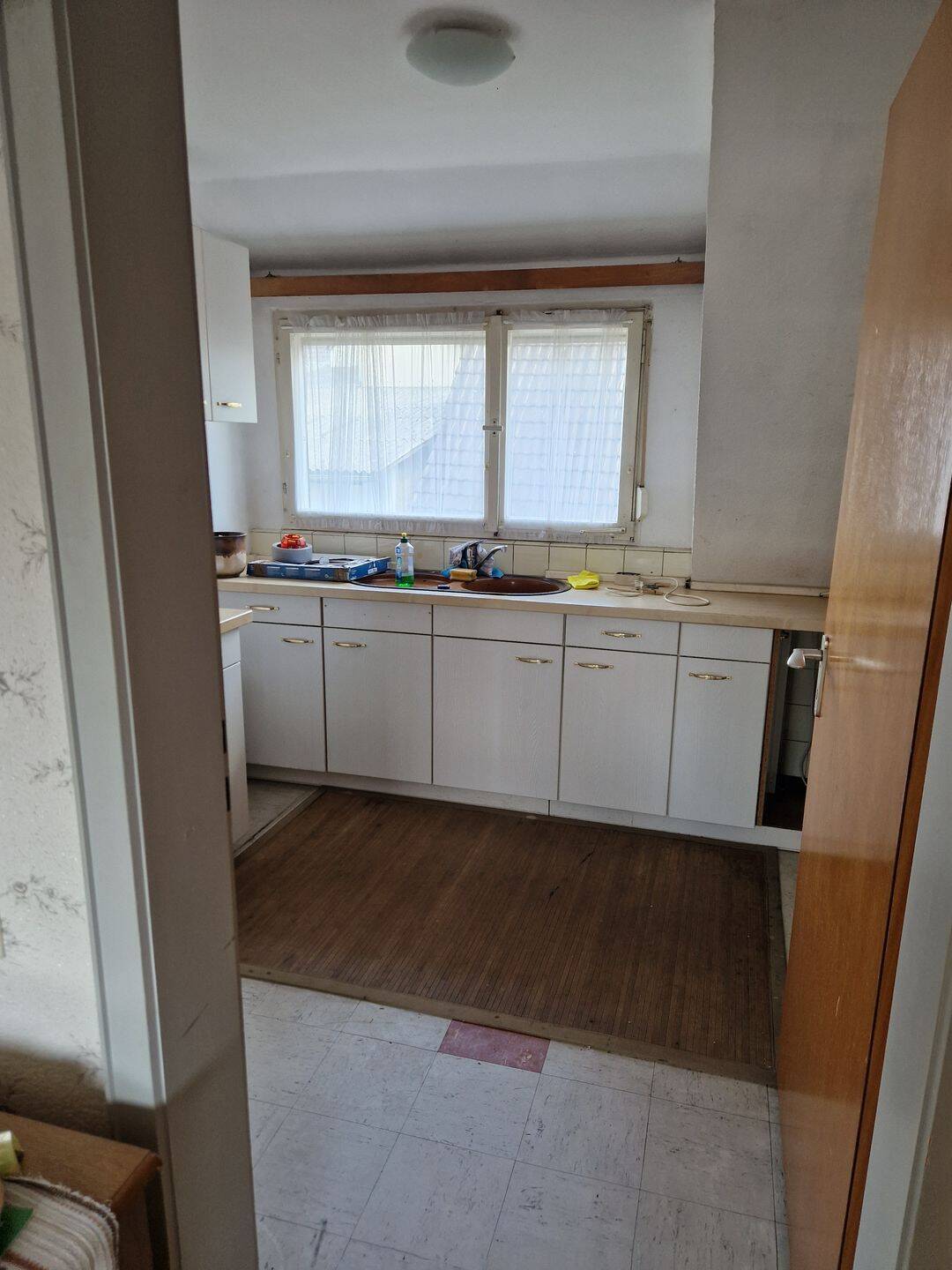 Sanieren oder neu bauen? Großzügiges Grundstück mit Altbestand und vielfältigen Möglichkeiten – Emmendingen – Vorschaubild 5