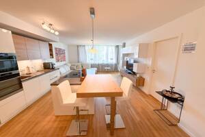 Nur wenige Minuten zum Strand | Geschmackvolle 3-Zimmer-Wohnung am Godewindpark – 23570 Lübeck – Vorschaubild 2