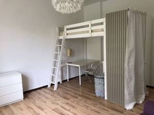 Bezugsfreie Wohnung in saniertem Zustand mit Süd-West-Balkon und Einbauküche – 12169 Berlin – Vorschaubild 4