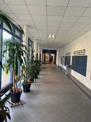 Bezugsfreie 2-Zi.-Wohnung Berlin/Marzahn zu verk. – 12685 Berlin – Vorschaubild 3