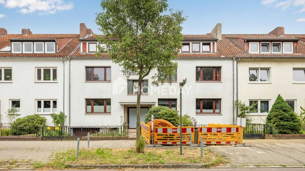 Solide Kapitalanlage: Sechs vermietete 3-Zimmer-Wohnungen mit neuer Heizungsanlage – 28207 Bremen – Bild 1 von 9