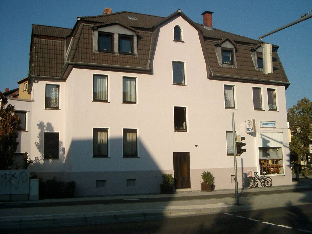 Kl. 3,5-Zi. Wohnung ohne Balkon, ohne Terrasse aber mit Charme! – 38116 Braunschweig – Bild 1 von 9