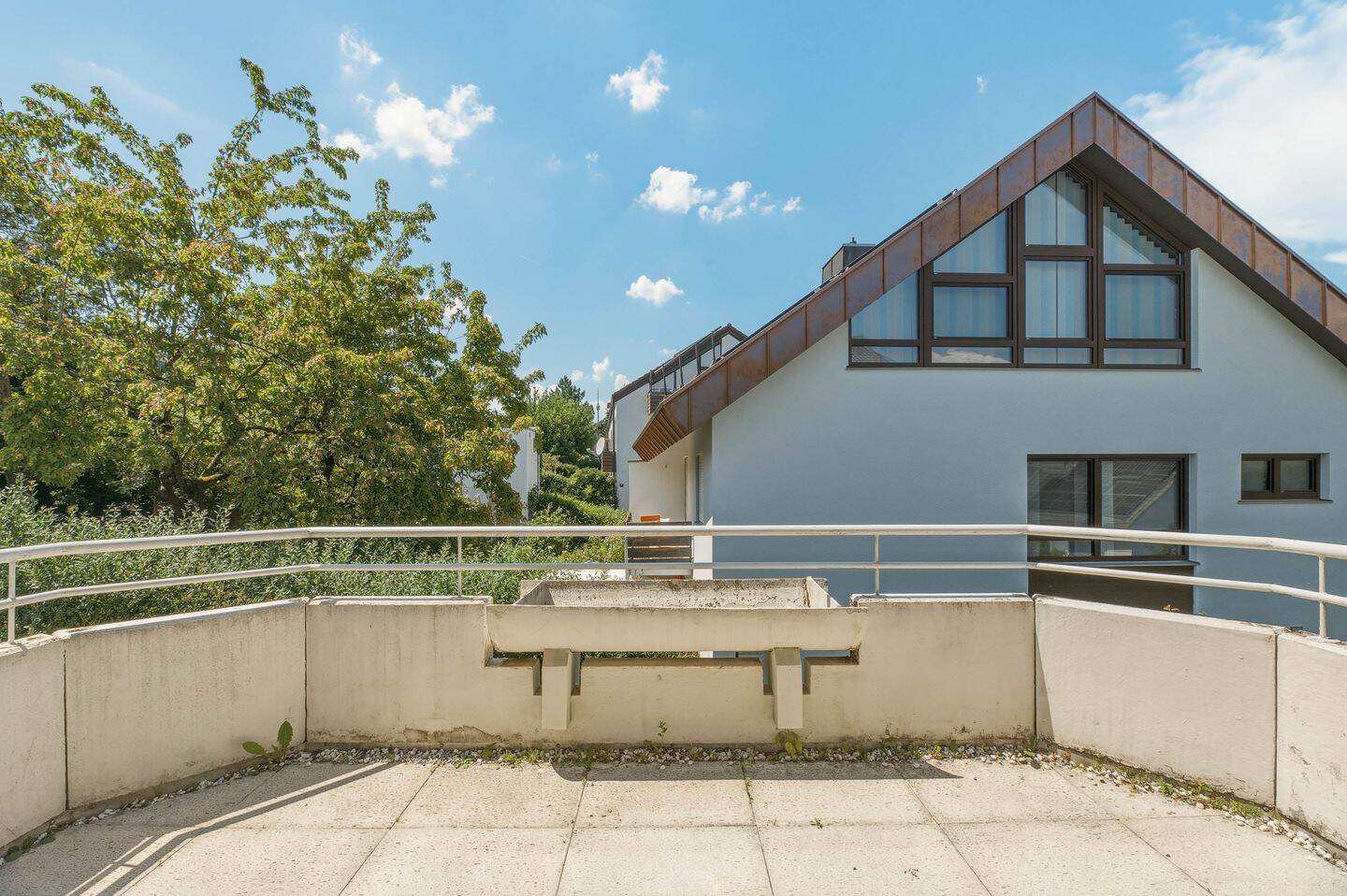 Attraktive 3-Zimmer-Wohnung mit offenem Wohnbereich, Balkon und Stellplatz – Stuttgart – Vorschaubild 9