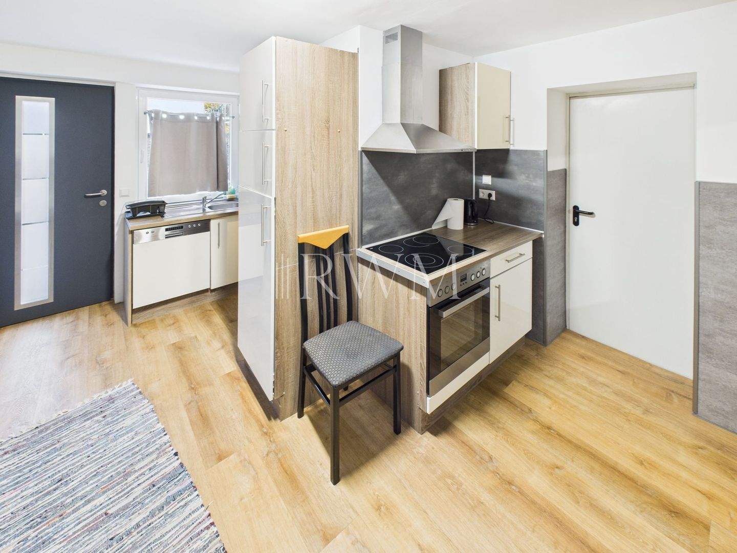 Modernisiertes Zweifamilienhaus mit potentieller Einliegerwohnung – Reutlingen – Vorschaubild 9