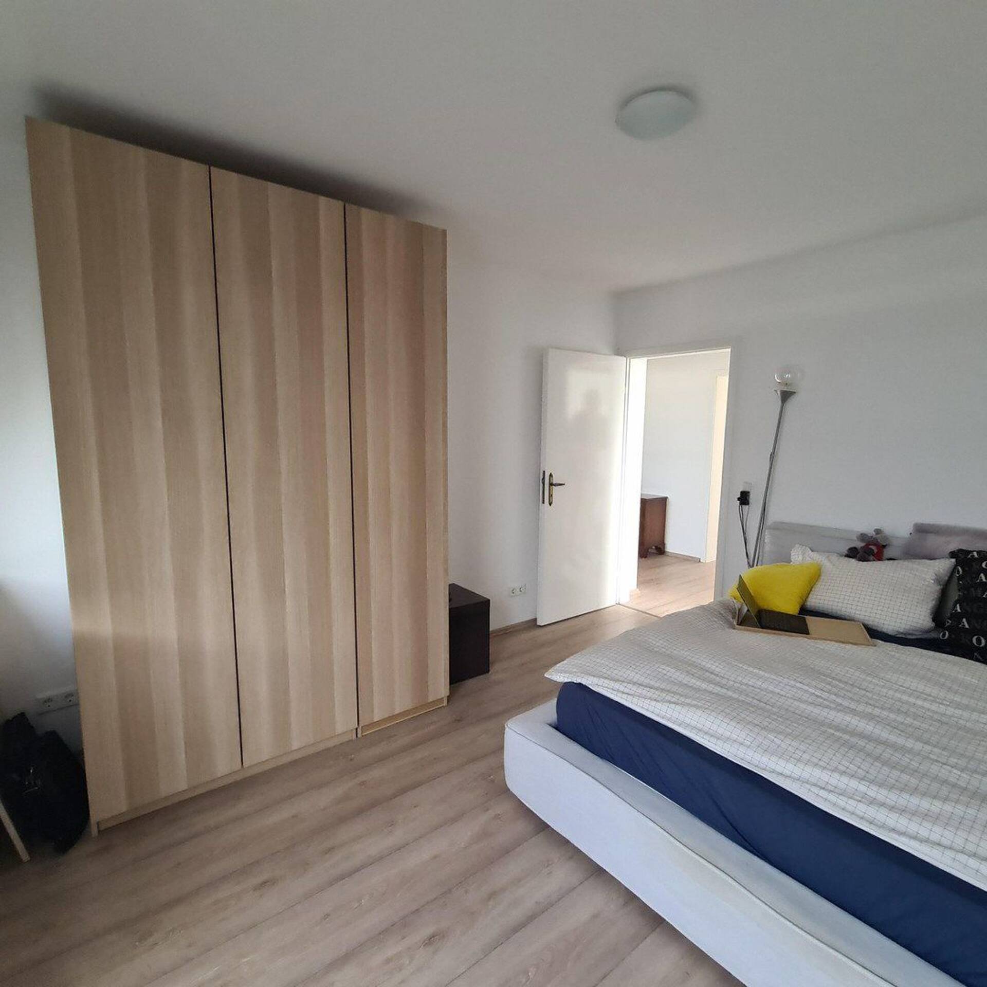 Dachgeschosswohnung in 50737 Köln mit 77 m² kaufen