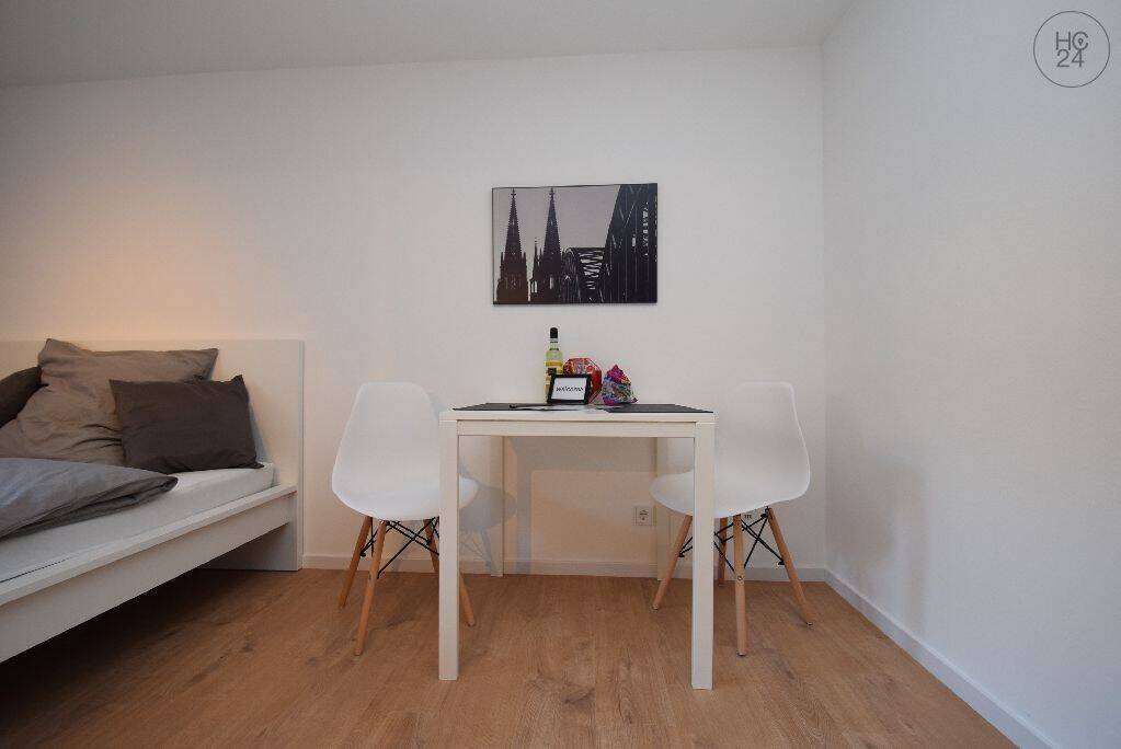 Möbliertes Apartment Nähe Barbarossaplatz – Köln – Vorschaubild 5