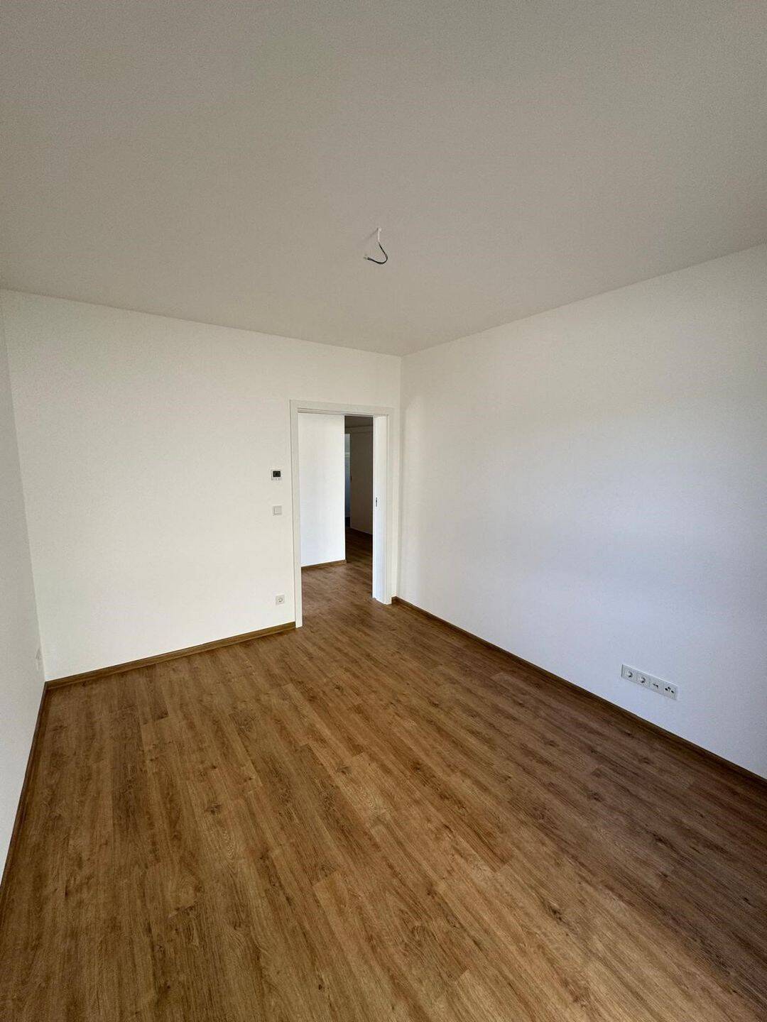 Neubau Erstbezug 83 qm EG 3 Zimmer-Wohnung mit Balkon und Panoramablick in Kernscheid ab sofort! – Trier – Vorschaubild 6