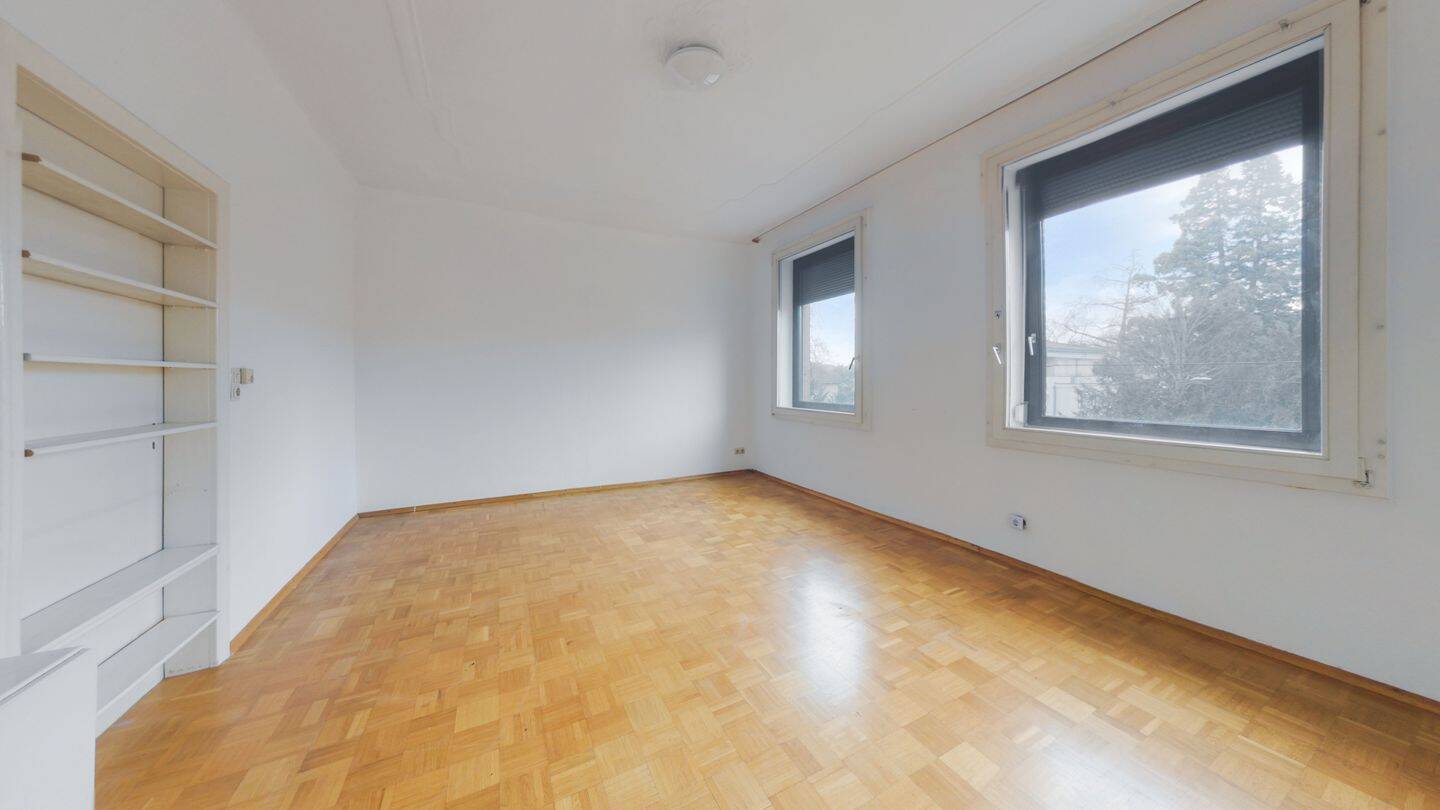 *** Großzügiger Altbau-Charme in S-Bad Cannstatt mit 4,5 Zimmern & Balkon *** – Stuttgart – Vorschaubild 3