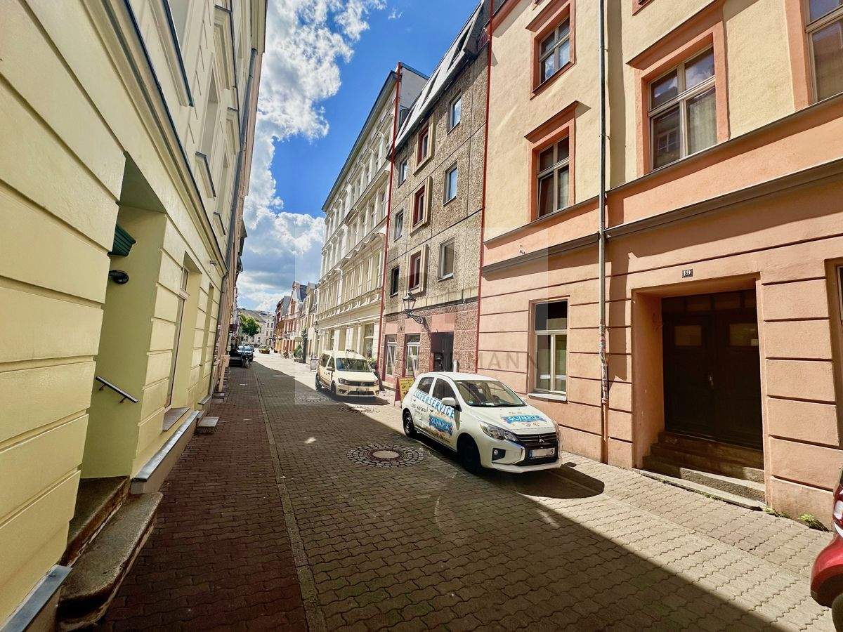 Wohn- und Geschäftshaus am Altmarkt – Cottbus – Bild 1 von 9