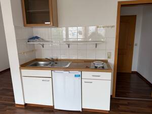 1-Raum-Whg. mit Küchenzeile in ruhiger Lage – 7751 Jena – Vorschaubild 2