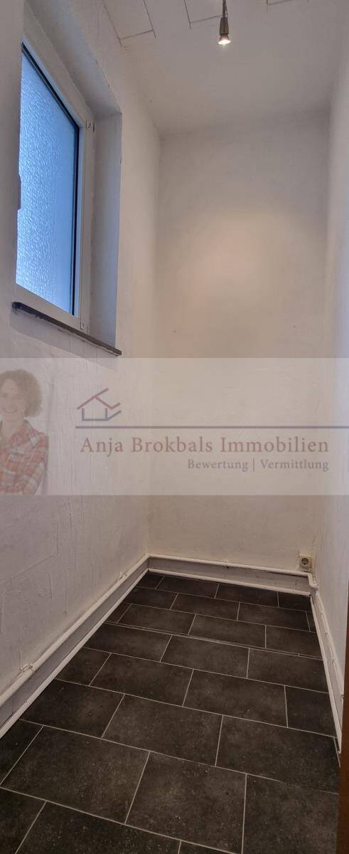 Zentral - ruhig - großes Grundstück_provisionsfrei für Käufer – Gütersloh – Vorschaubild 7