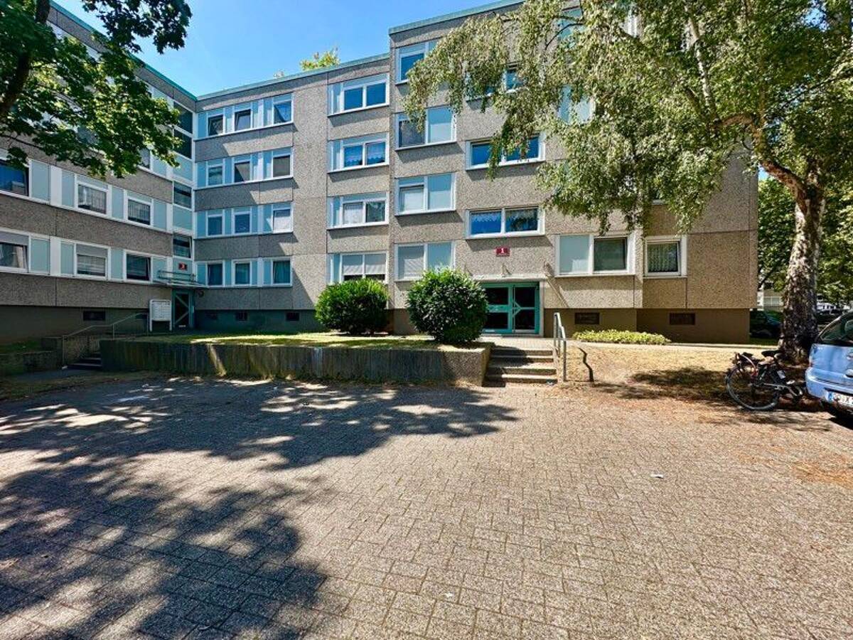 Gelegenheit: individuelle 3,5-Zimmer-Wohnung (WBS) – 44359 Dortmund – Bild 1 von 9