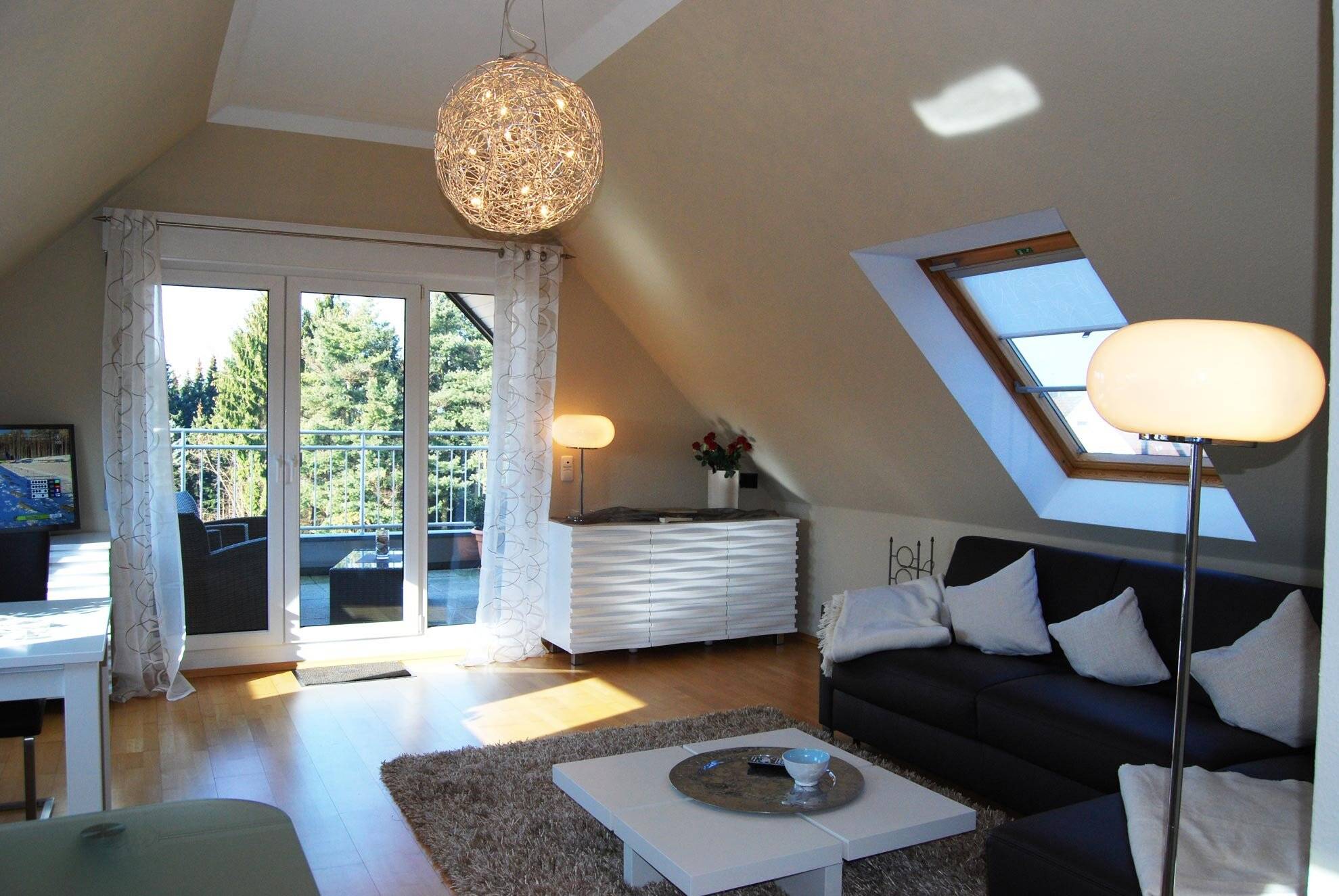 Möbilierte Luxus-Penthousewohnung***** m. 20 qm Südloggia, Tiefgarage (Miete einschl. aller NK!) – Solingen – Vorschaubild 6