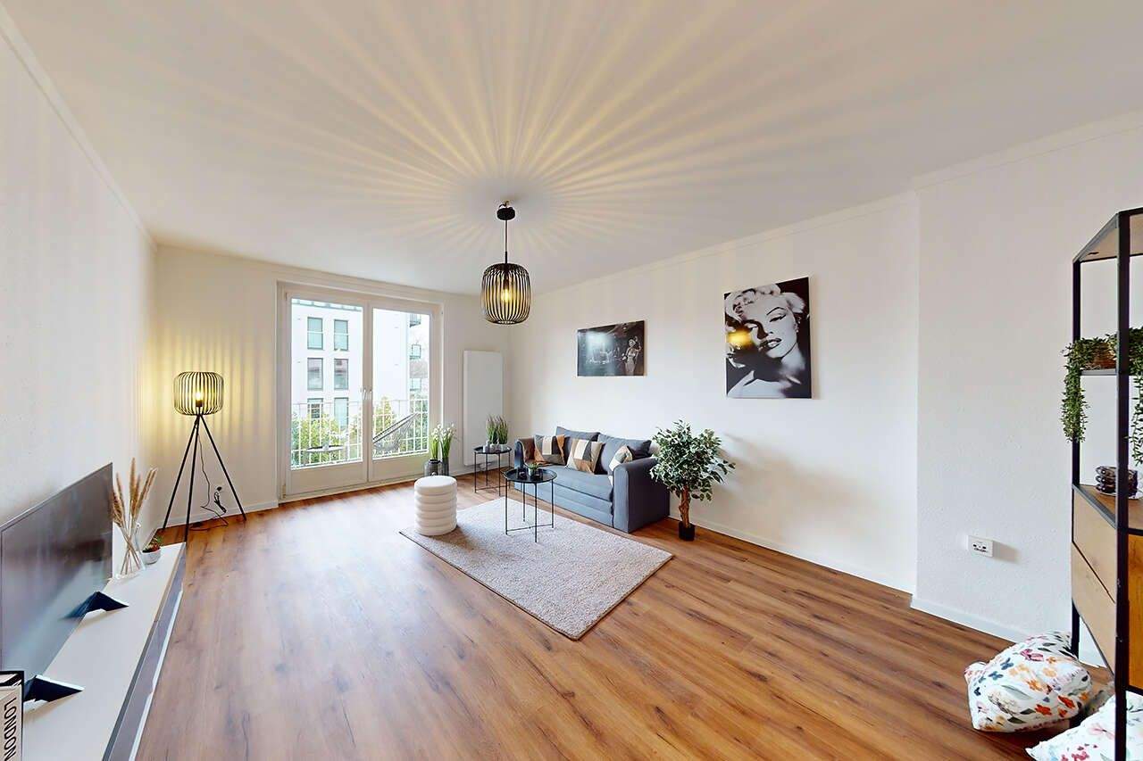 PHI AACHEN - Modernisierte Drei-Zimmer-Wohnung mit Wohlfühlcharakter in zentraler Lage von Aachen! – Aachen – Bild 1 von 3