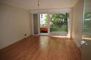 Großenbaum, Erdgeschos mit Balkon und Garage, gepflegtes Haus – 47269 Duisburg – Vorschaubild 2