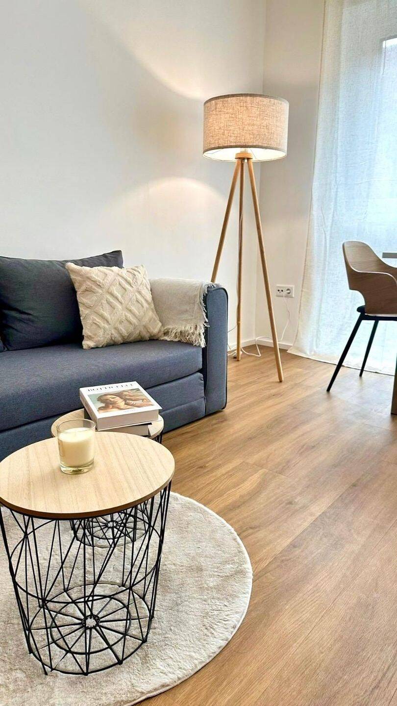 Sanierte 1-Zimmer-Wohnung in zentraler Lage in Nürnberg - voll möbliert – Nürnberg – Vorschaubild 2
