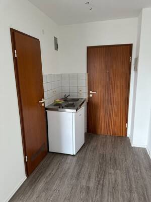 Fünf 1-Zimmerwohnungen in Ludwigshafen Mitte als Gesamtpaket. 3/5 vermietet und eine frisch saniert. – 67059 Ludwigshafen am Rhein – Vorschaubild 7