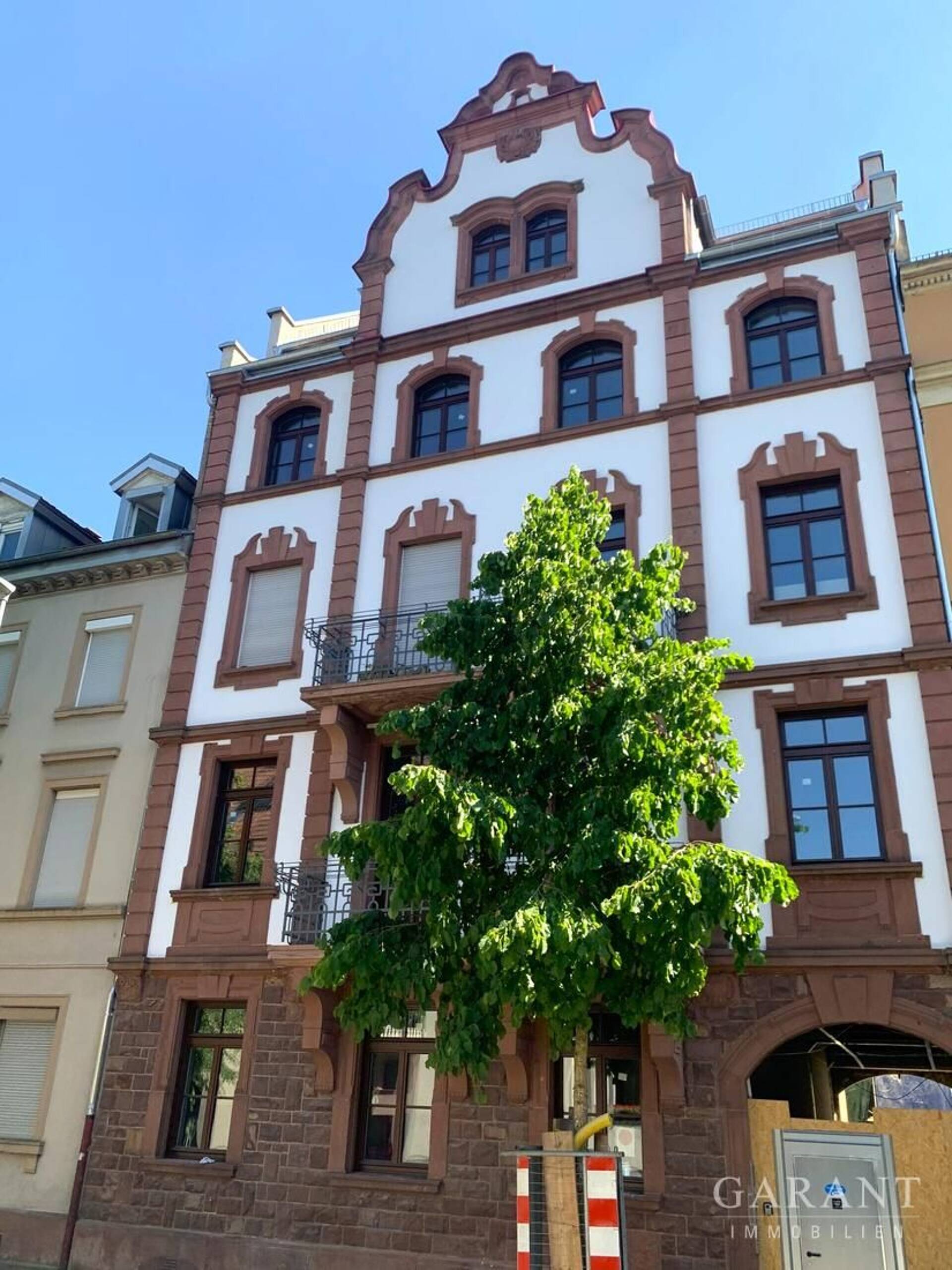 Erdgeschosswohnung in 76133 Karlsruhe mit 85 m² kaufen