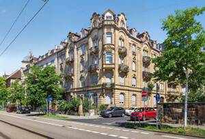 RESERVIERT! Dachgeschoss-Juwel im denkmalgeschützten Gründerzeithaus - komplett renoviert