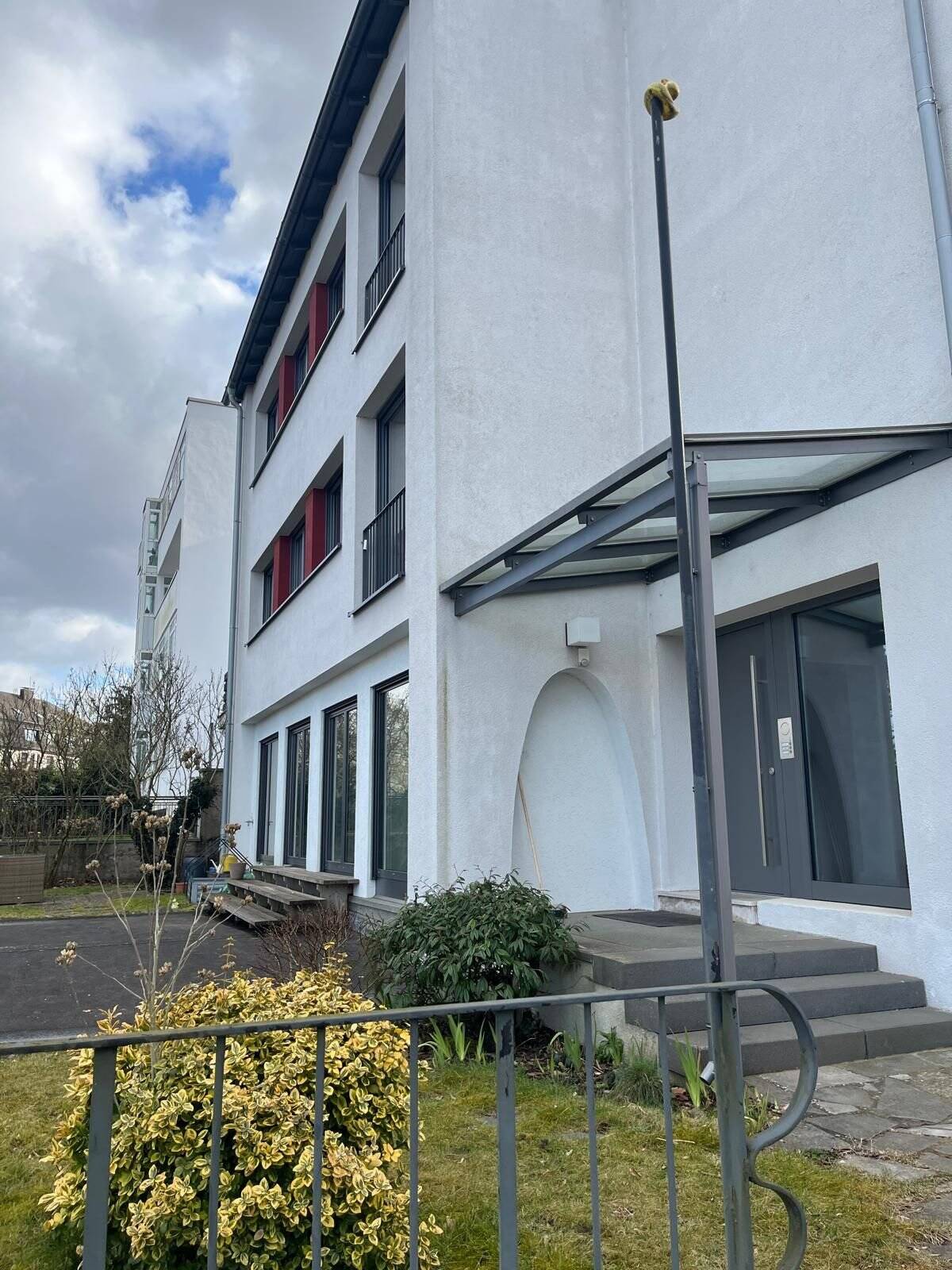 Charmante Terrassenwohnung in Bestlage – Saarbrücken – Vorschaubild 3