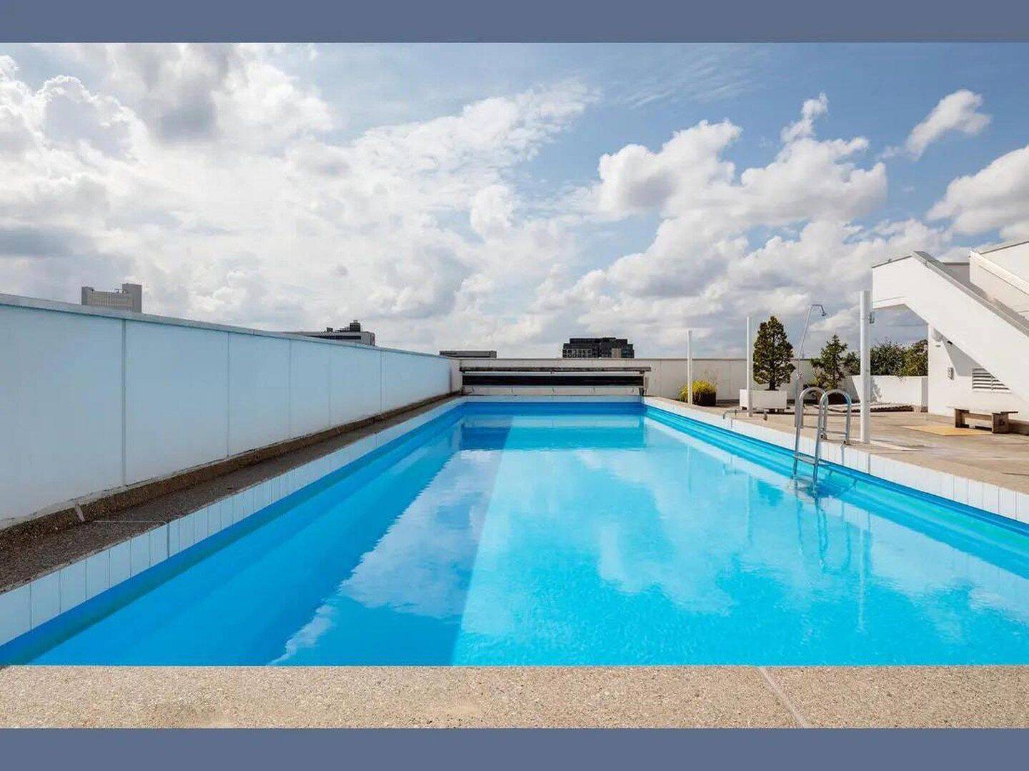 City-Apartment mit Dachpool über den Dächern Münchens – München – Vorschaubild 2