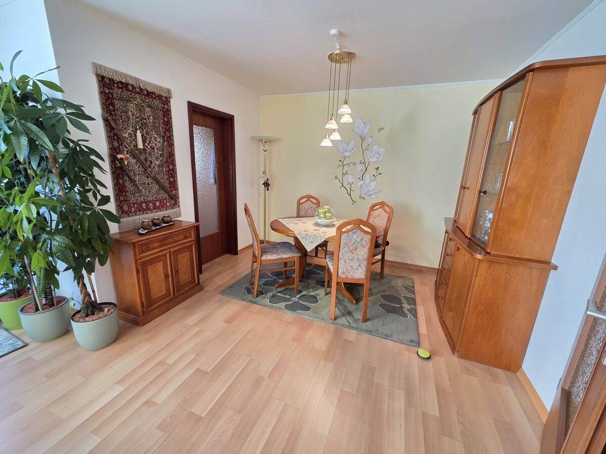 2 Zimmer Wohnung in ruhiger Lage von Feldmoching, langfristig vermietet – München – Vorschaubild 3