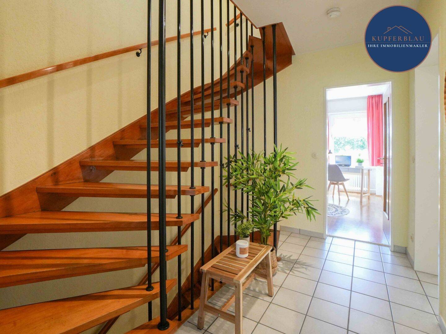 Familienidylle in Köln-Porz/Urbach - Doppelhaushälfte mit Garten und Garage auf Erbpacht – Köln – Vorschaubild 4