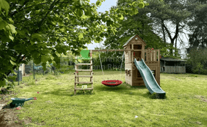 4-Zimmerwohnung mit ca. 620 qm eigenem Gartenparadies und Garage in Köln-Holweide! – 51067 Köln – Vorschaubild 3