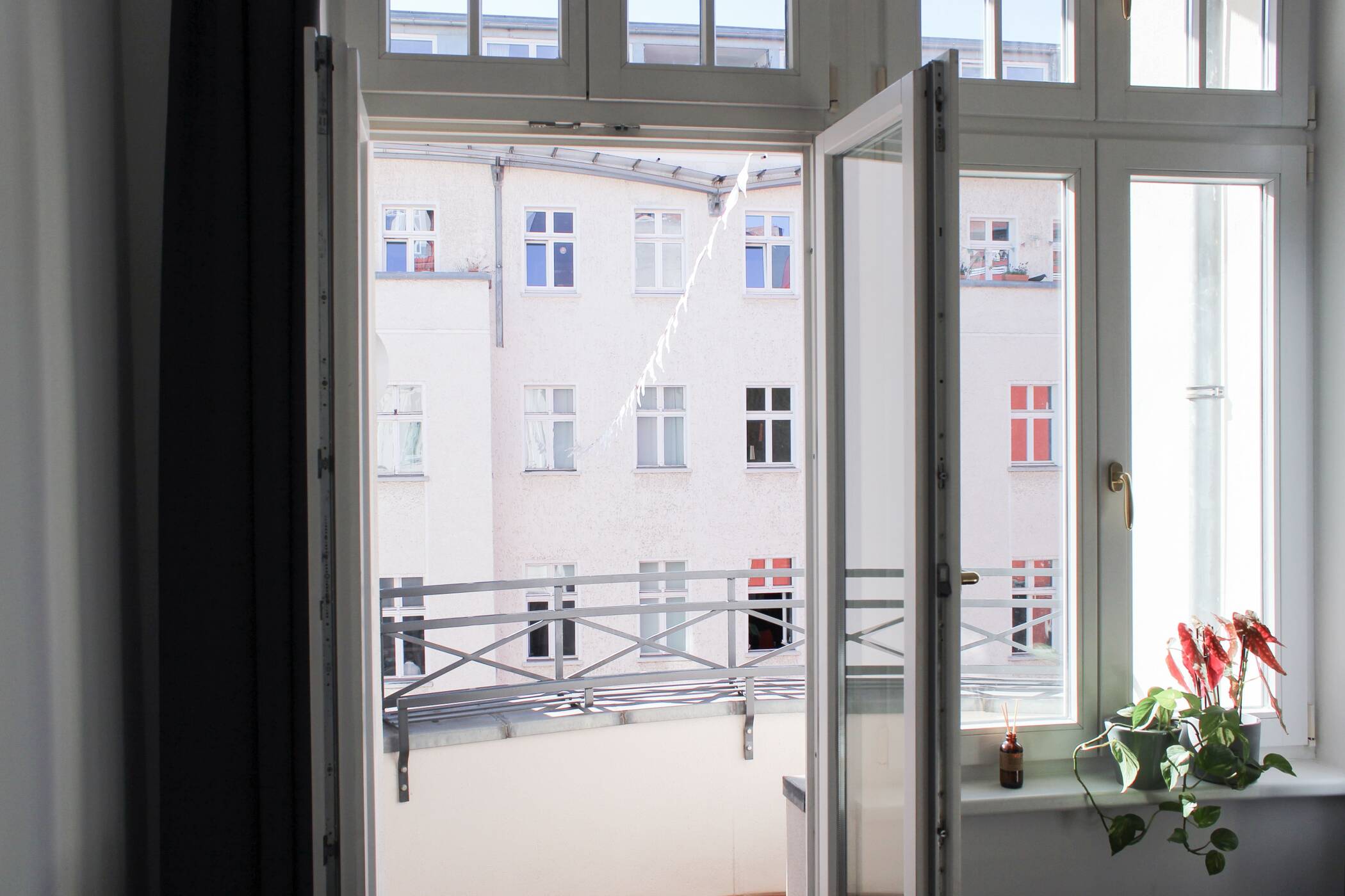 Häusliches und ruhiges Studio - super Aussicht! – Berlin – Vorschaubild 8