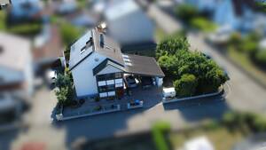 Aktuell reserviert: Einfamilienhaus mit Einliegerwohnung in Gerlenhofen