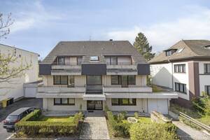 Attraktives 5-Parteienhaus mit drei Garagenstellplätzen! – 53173 Bonn – Vorschaubild 2