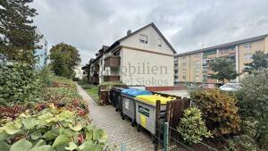 ** Gemütliche 2-ZKB-Dachgeschosswohnung mit Stellplätzen in Mannheim-Schönau ** – 68307 Mannheim – Vorschaubild 2