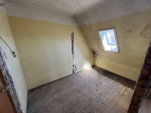 Dachgeschoss-Rohdiamant im Jugendstilhaus - 2,5 Zimmer zur individuellen Gestaltung in Stuttgart – 70191 Stuttgart – Vorschaubild 4