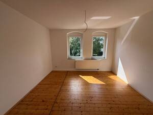 Idyllisches Wohnen am Wasser! 3 ZKB, Balkon & optionale Einbauküche – 34123 Kassel – Vorschaubild 2