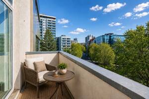 Bezugsfrei: 5-Zimmer-Wohnung mit Sauna und Balkon nahe Ku'damm – 10787 Berlin – Vorschaubild 2
