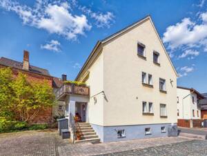 Einfamilienhaus mit Potential in Hünfelden - Mensfelden – 60329 Frankfurt am Main – Vorschaubild 2