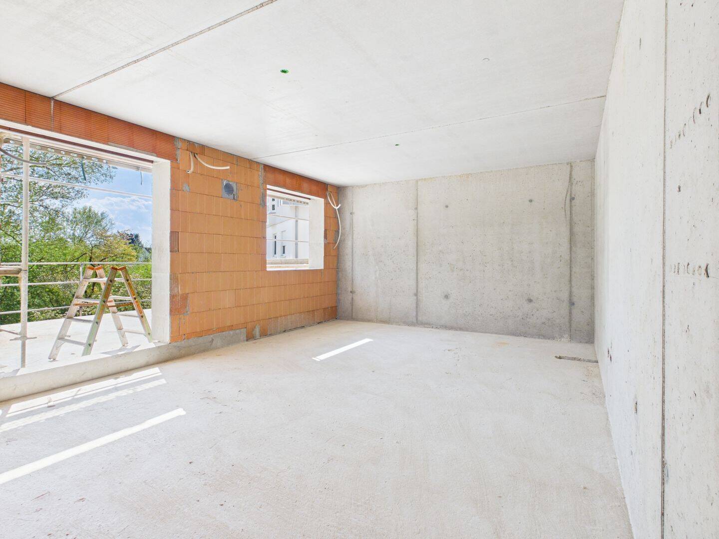Traumhafte Wohnung mit XXL-Balkon, Blick ins Grüne, in ruhiger Lage am Ende einer Sackgasse! – Ingolstadt – Vorschaubild 3