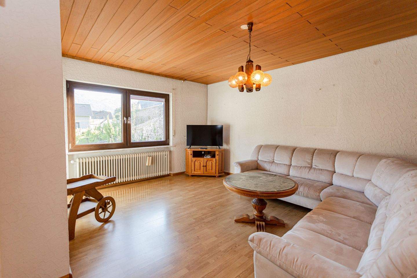 Einfamilienhaus in Zell Kaimt mit großer Terrasse und Garage - Viel Platz für die Familie – Zell (Mosel) – Vorschaubild 6