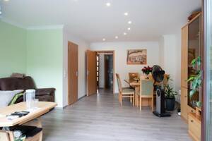 Neuwertiges Einfamilien-Mittelreihenhaus mit Garten und überdachter Terrasse – 28259 Bremen – Vorschaubild 4