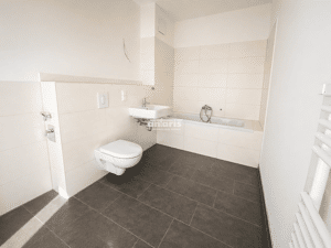antaris Immobilien GmbH **Mehr als nur vier Wände: Ihr neues Zuhause mit Terrasse & 2 Bädern** – 99085 Erfurt – Vorschaubild 9