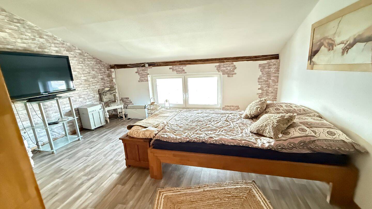 Außergewöhnliches Loft mit 300 m² Wohnfläche und individueller Raumgestaltung - 6 bis 8 Zimmer – Rheinberg – Vorschaubild 9