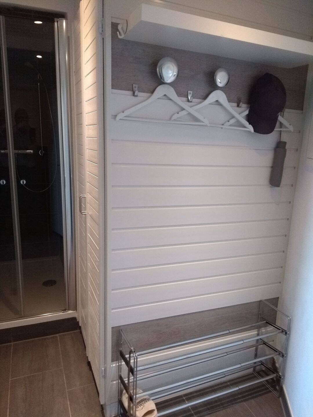 Komplett ausgestattetes Apartment – Düsseldorf – Vorschaubild 4