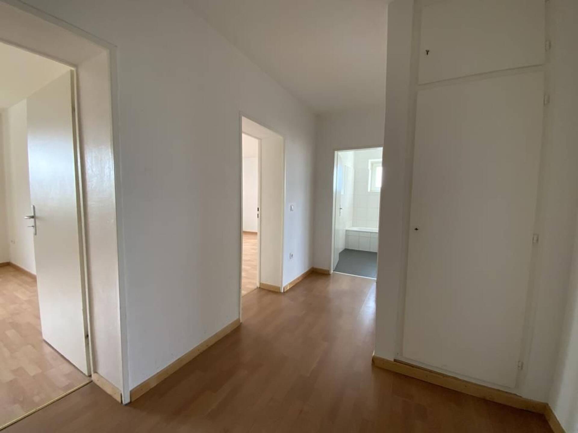 Etagenwohnung in 50739 Köln mit 77 m² kaufen