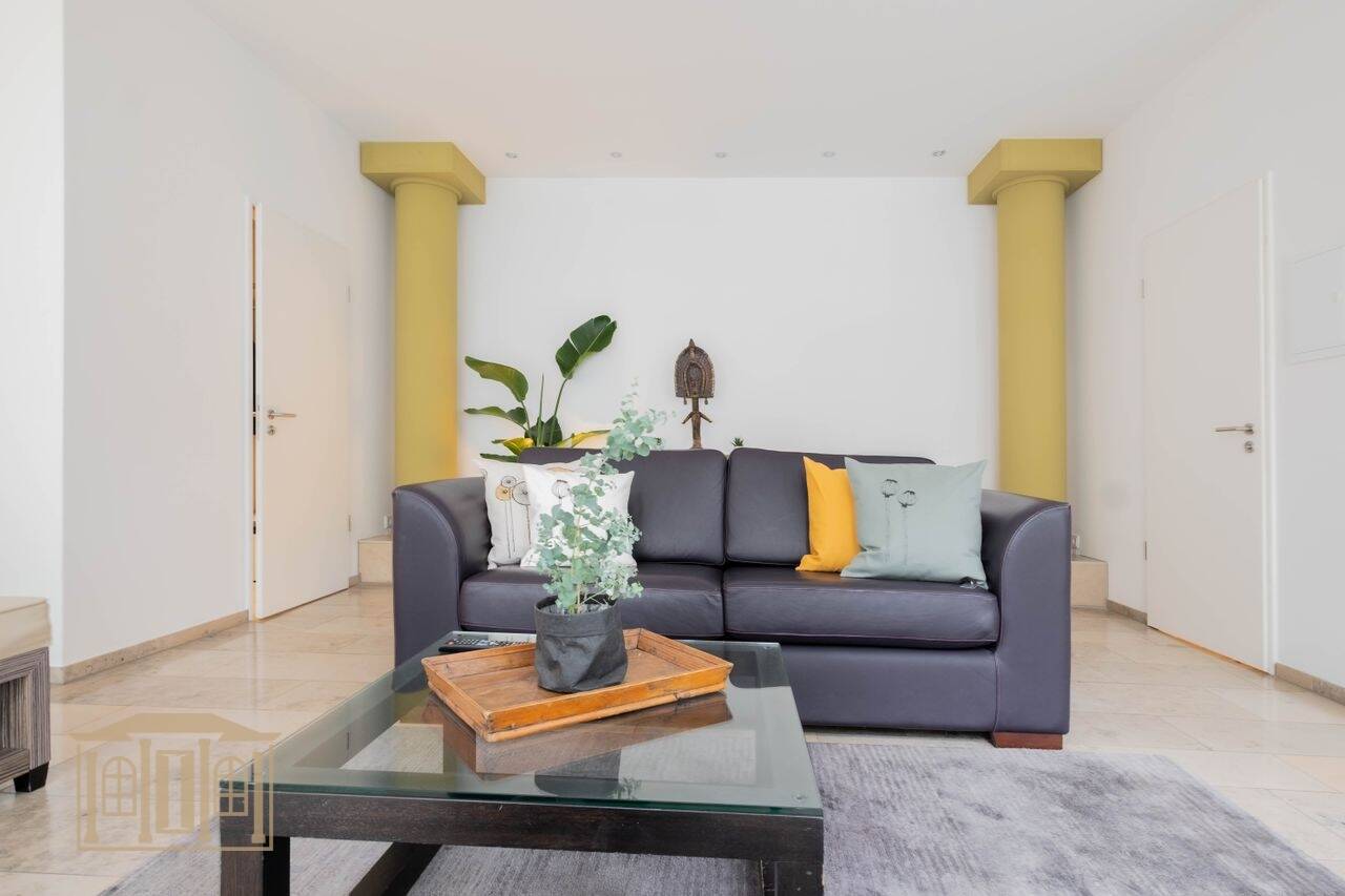 Fully Furnished / All-in: Exklusives Art-Apartment in Düsseldorf-Stadtmitte – Düsseldorf – Vorschaubild 6