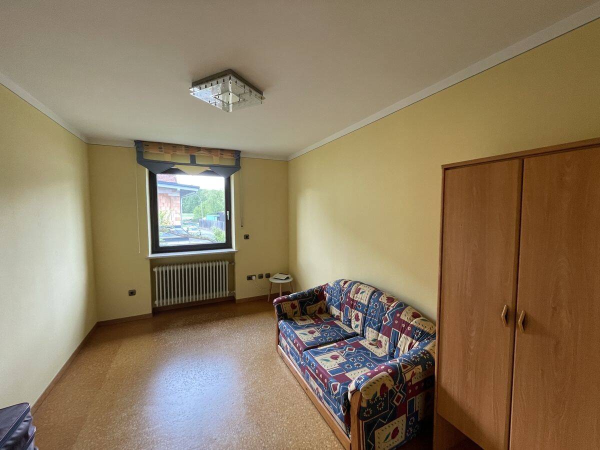 Einfamilienhaus in ruhiger Lage mit Terrasse und Balkon! – Pleystein – Vorschaubild 8