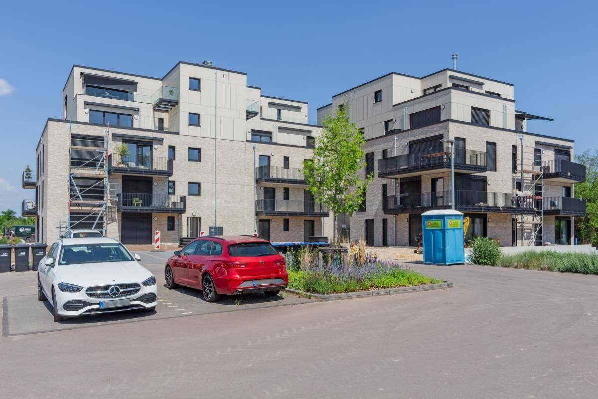 Grosszügige Wohnung mit toller Ankleide im KFW 40 Energiesparhaus Trier mit Top Anbindung Luxemburg – 54294 Trier – Bild 1 von 8