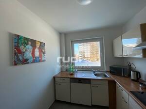 Wohnen auf Zeit - Möblierte 3er-WG mit Balkon in direkter Uni-Nähe! – 33098 Paderborn – Vorschaubild 4