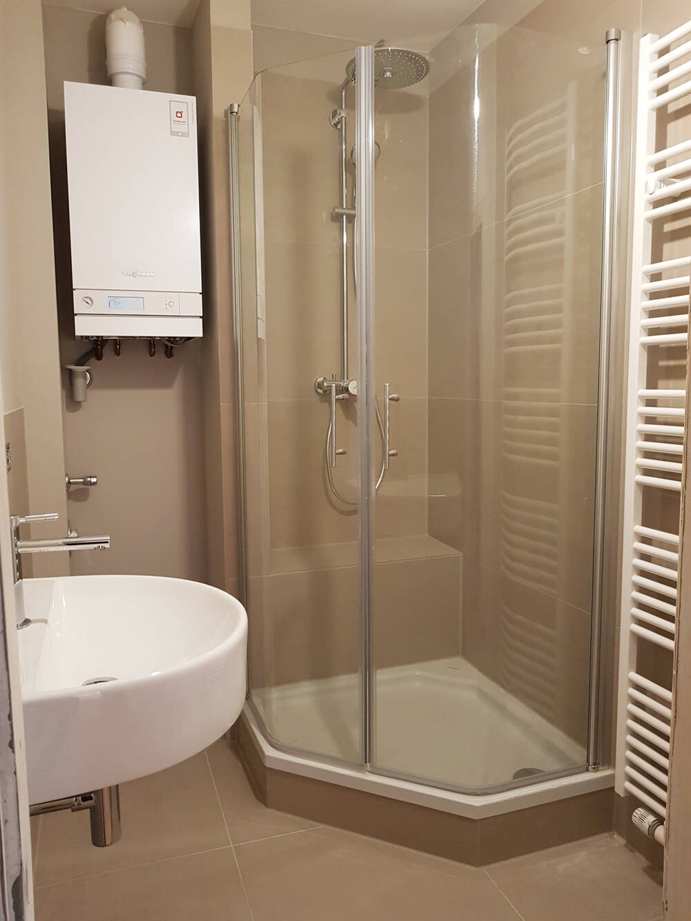 Sonnige - Großzügige Altbau 3 Zimmer Whg, 4 Min. Fußweg zur Uni, WG geeignet – Kassel – Vorschaubild 5
