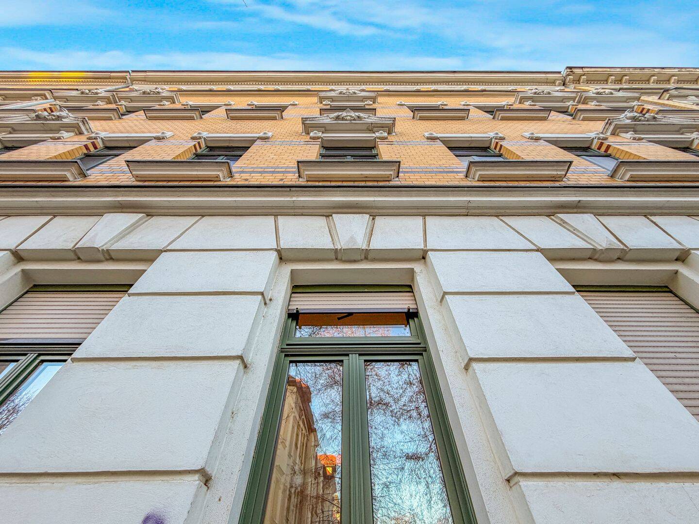 Maisonette mit Balkon & Stellplatz - lichtdurchflutet mit großzügiger Galerie in guter Lage – Leipzig – Vorschaubild 4