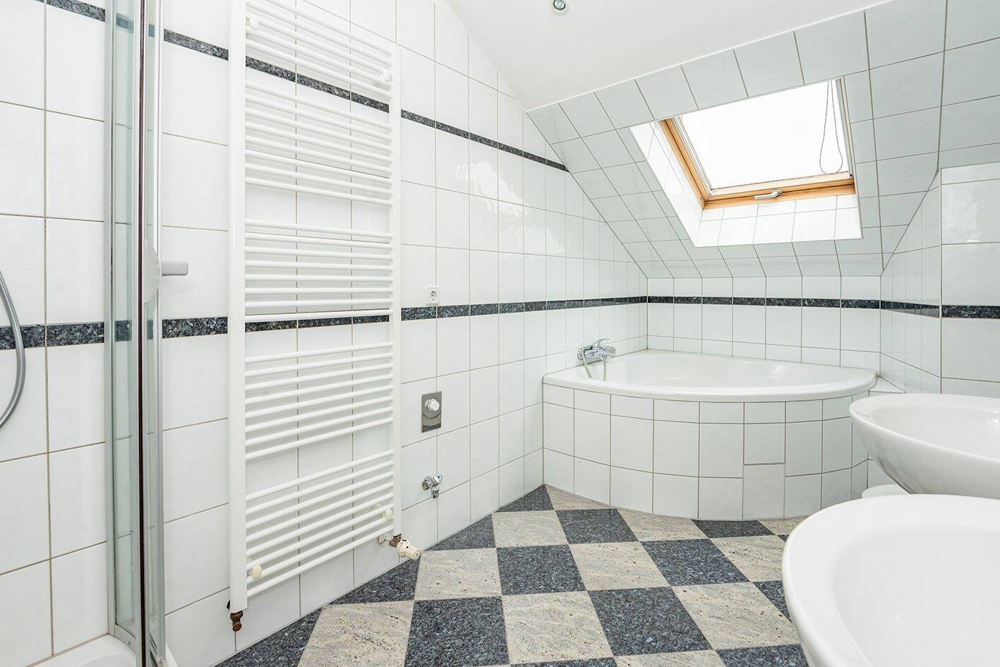 Extravagante Maisonette Wohnung mit 2 Balkonen ! – Berlin – Vorschaubild 8